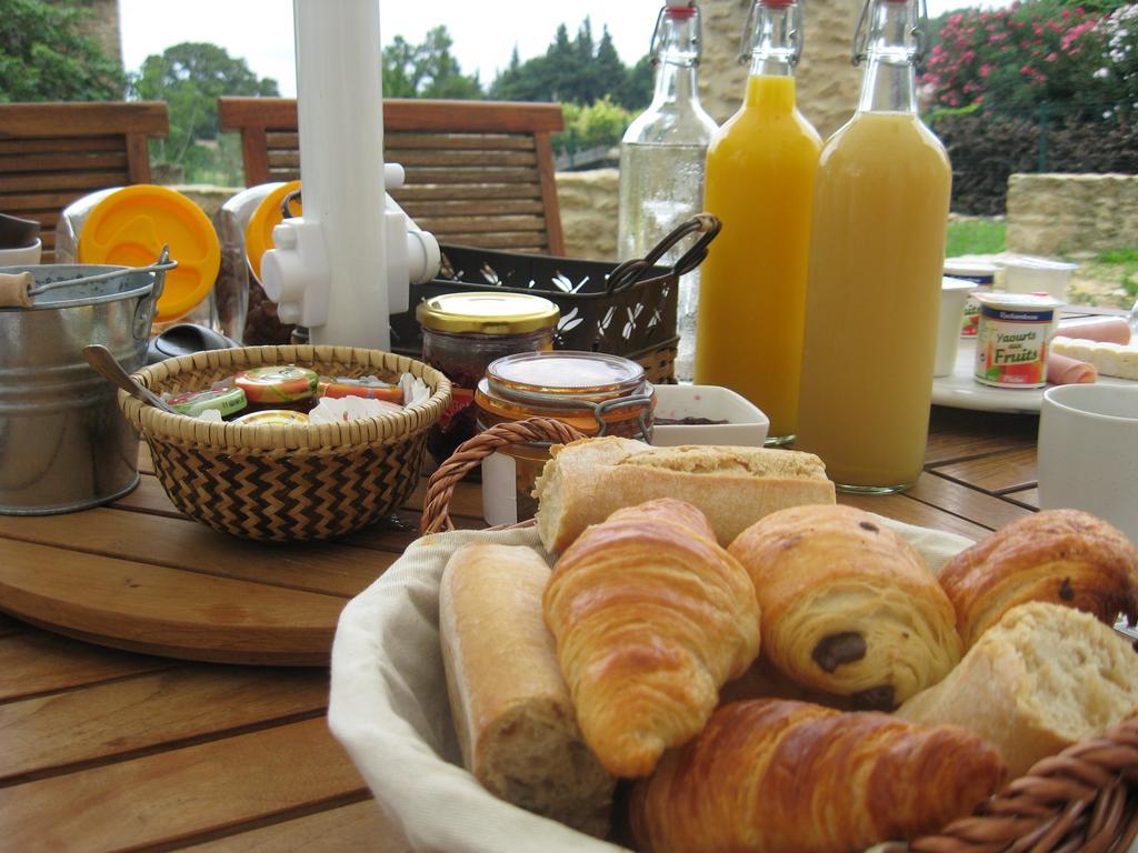 Bed and Breakfast Mas Du Puits Courthézon Exteriér fotografie